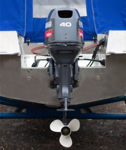 Моторная лодка Салют-480 с Yamaha40XWS_0
